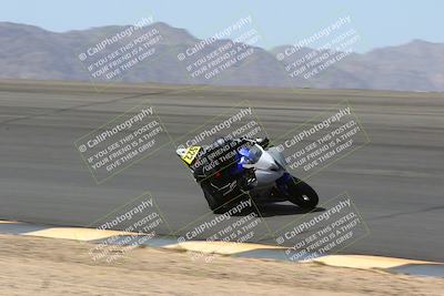 media/Apr-10-2022-SoCal Trackdays (Sun) [[f104b12566]]/Bowl (11am)/